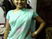 Indian Girl In Saree Seducing